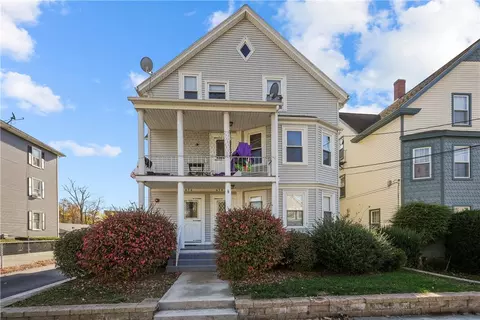 454 Winter St, Woonsocket, RI 02895 photo 1