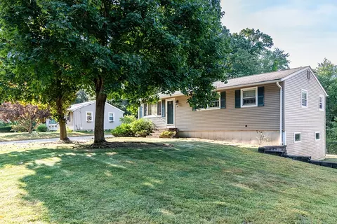 Exterior - 242 Natick Ave, Warwick, RI 02886 photo 2 of 7