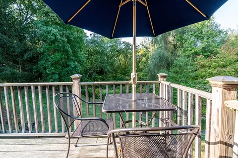 Exterior - 242 Natick Ave, Warwick, RI 02886 photo 4 of 7