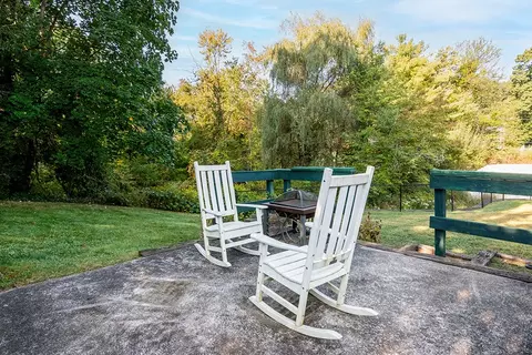 Exterior - 242 Natick Ave, Warwick, RI 02886 photo 5 of 7