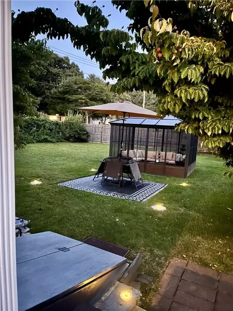 146 Main Ave, Warwick, RI 02886 photo 25