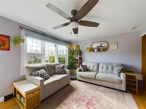 166 Bayberry Rd, Woonsocket, RI 02895 photo 7