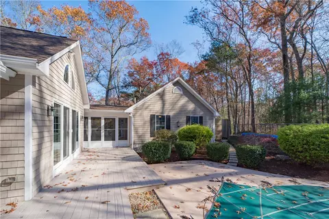 23 Carpenter St, Rehoboth, MA 02769 photo 5
