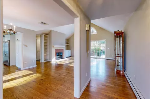 23 Carpenter St, Rehoboth, MA 02769 photo 13