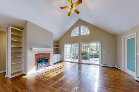 23 Carpenter St, Rehoboth, MA 02769 photo 17