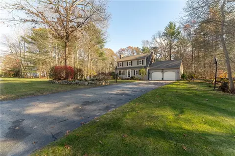 23 Sunset Dr, Richmond, RI 02892