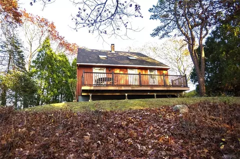 27 Urso Dr, Westerly, RI 02891