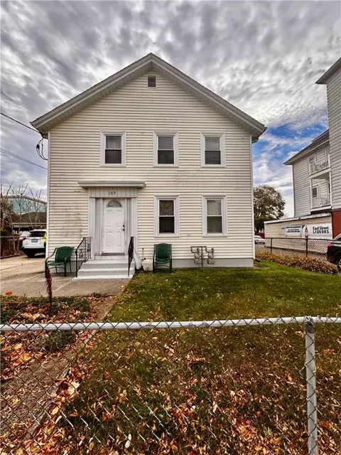 189 East St, Pawtucket, RI 02860