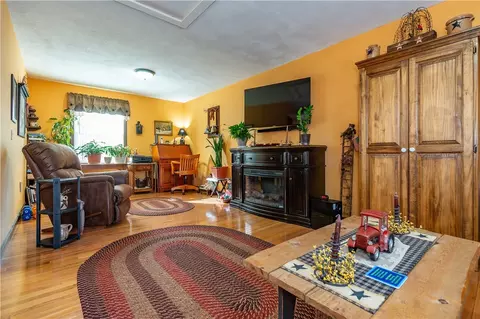 3222 Flat River Rd, Coventry, RI 02816 photo 16