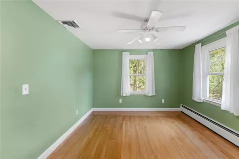 24 Craig Rd, Warwick, RI 02886 photo 18