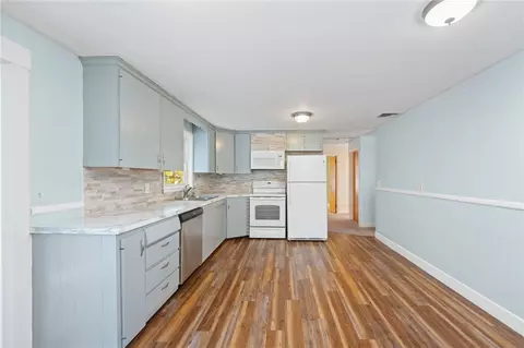 24 Craig Rd, Warwick, RI 02886 photo 11
