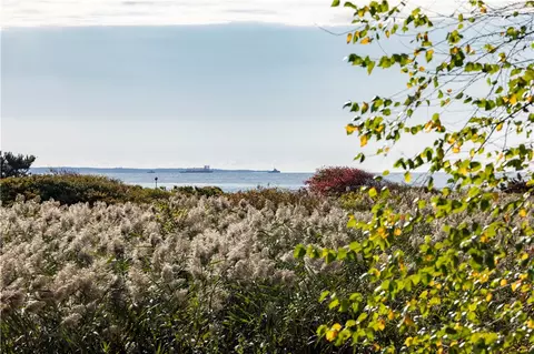 14 Knowles Ave, Westerly, RI 02891 photo 7