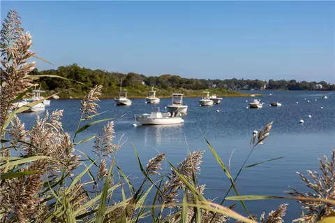 14 Knowles Ave, Westerly, RI 02891 photo 11