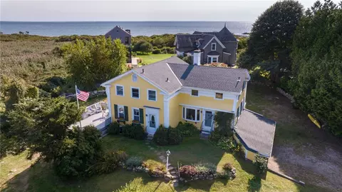 14 Knowles Ave, Westerly, RI 02891 photo 4
