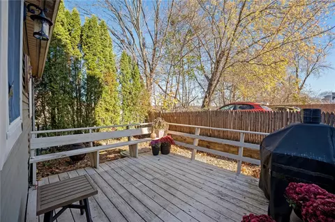 60 Welles St, Woonsocket, RI 02895 photo 32
