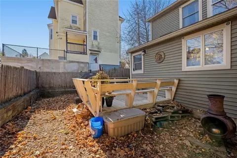60 Welles St, Woonsocket, RI 02895 photo 34