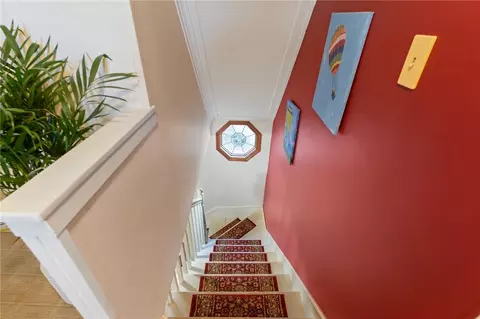 60 Welles St, Woonsocket, RI 02895 photo 25