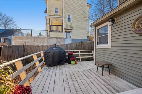 60 Welles St, Woonsocket, RI 02895 photo 33
