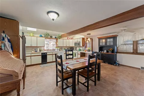 60 Welles St, Woonsocket, RI 02895 photo 14