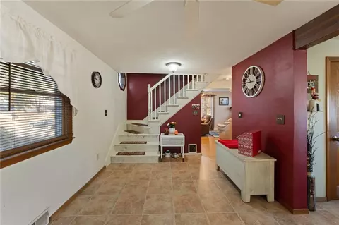 60 Welles St, Woonsocket, RI 02895 photo 18