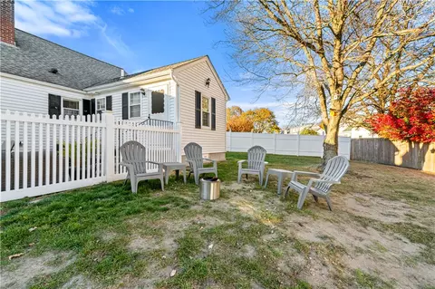 Exterior - 148 Stone Ave, Warwick, RI 02889 photo 6 of 8