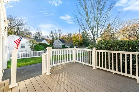 Exterior - 148 Stone Ave, Warwick, RI 02889 photo 4 of 8