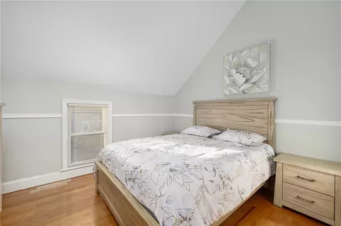 Bedroom - 39 Maple Ave, East Providence, RI 02915 photo 1 of 4
