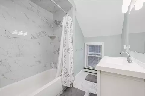 Bath - 39 Maple Ave, East Providence, RI 02915 photo 2 of 3
