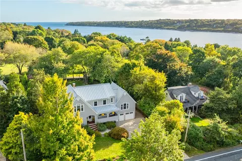 149 Hamilton Ave, Jamestown, RI 02835