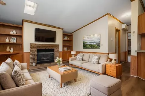 52 Torch Ln, Coventry, RI 02816 photo 2