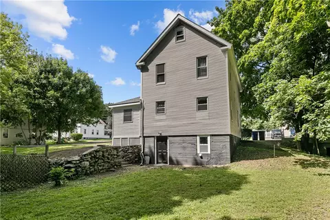 Exterior - 12 Beach St, Warren, RI 02885 photo 4 of 8