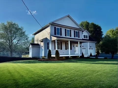 6 Pico Cir, Johnston, RI 02919