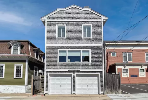 7 Coddington, Newport, RI 02840