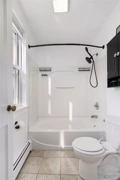 70 Vanderbilt Rd, Warwick, RI 02886 photo 12
