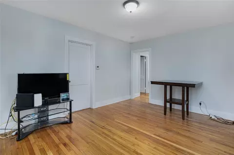 70 Vanderbilt Rd, Warwick, RI 02886 photo 10