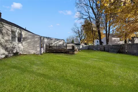 70 Vanderbilt Rd, Warwick, RI 02886 photo 22