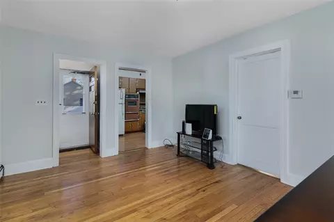 70 Vanderbilt Rd, Warwick, RI 02886 photo 17