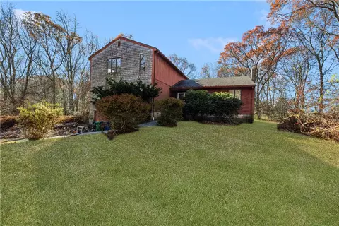 130 Legend Rock Rd, South Kingstown, RI 02879