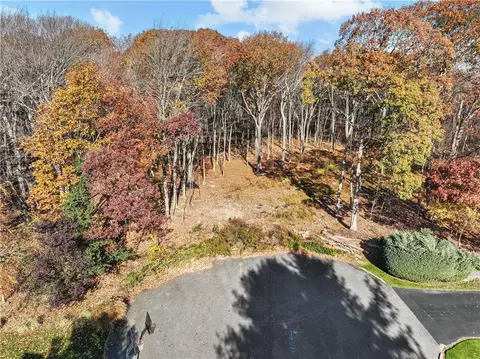 0 Peppermill Ln, Cranston, RI 02921