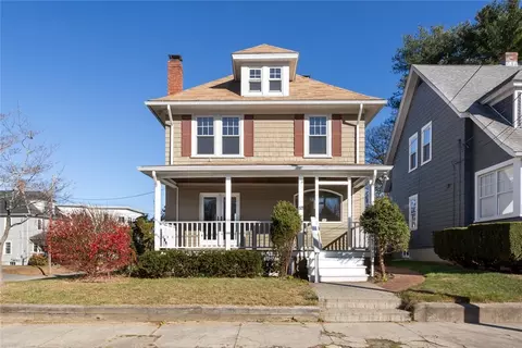 53 Andrews St, Woonsocket, RI 02895