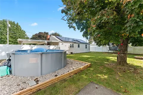 Exterior - 517 Buttonwoods Ave, Warwick, RI 02886 photo 11 of 12