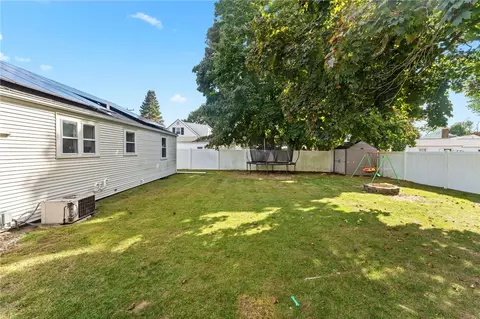 Exterior - 517 Buttonwoods Ave, Warwick, RI 02886 photo 12 of 12