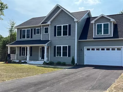 31 Cassidy Trl, Coventry, RI 02816