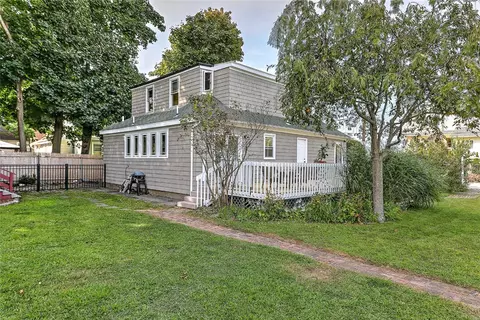 Exterior - 141 Shawomet Ave, Warwick, RI 02889 photo 7 of 18