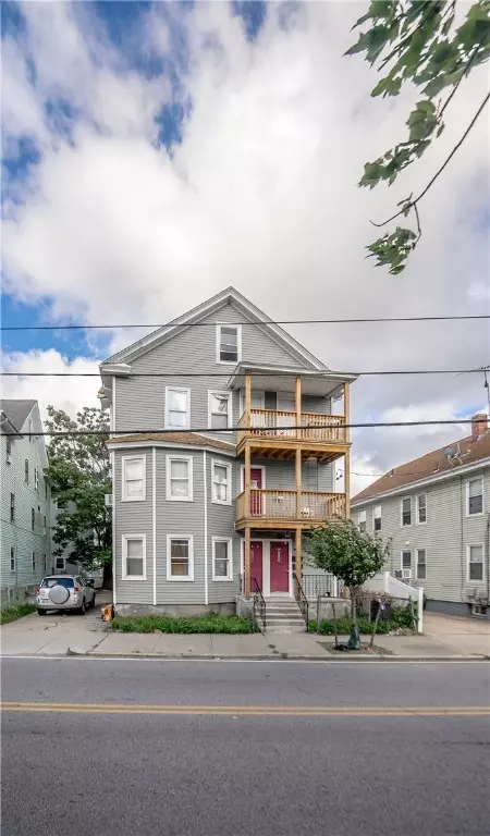 980 Main St, Pawtucket, RI 02860