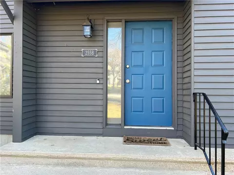255 Scituate Ave #B, Cranston, RI 02921