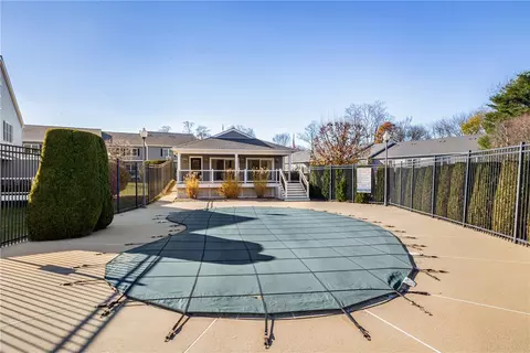 Exterior - 200 Post Rd #504, Warwick, RI 02888 photo 6 of 9