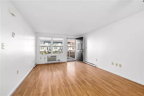 Living - 200 Post Rd #504, Warwick, RI 02888 photo 1 of 7