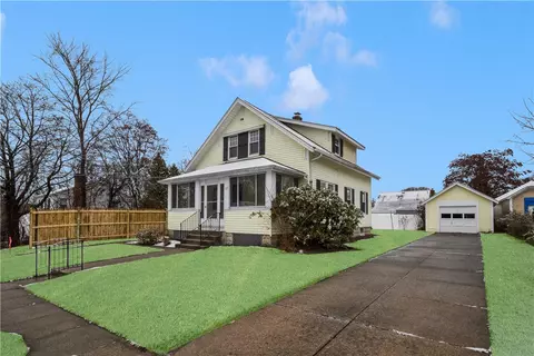 115 Myrtle Ave, Cranston, RI 02910