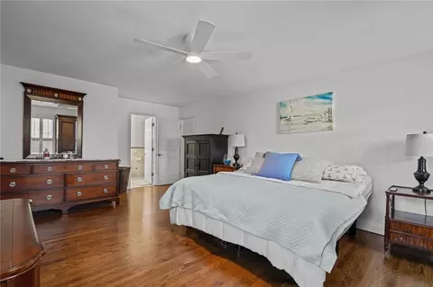 Bedroom - 32 Martingale Dr, Warwick, RI 02886 photo 3 of 6
